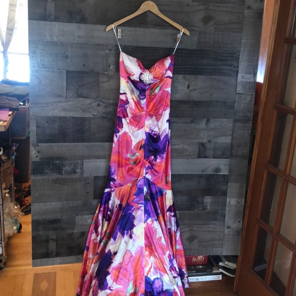 Cache mermaid style prom dress, size 2 - Picture 1 of 7